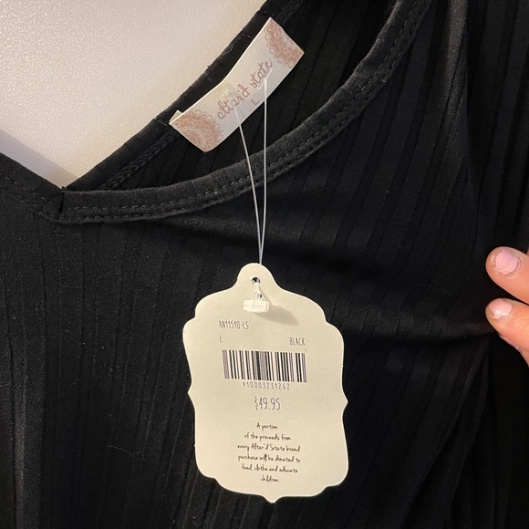 Altar’d State black bodysuit size L. NWT - Picture 2 of 2